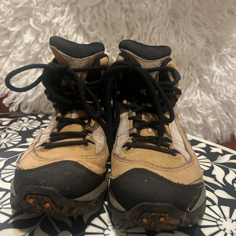 Merrell Brown and Black Outdoor Footwear - Picture 5 of 5